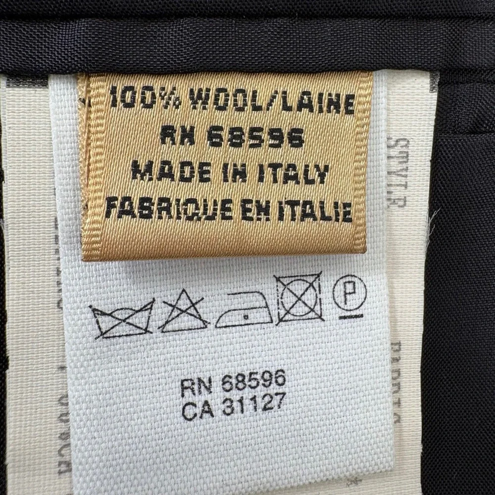 Donna Karan Signature Blazer 40R Vintage 90s Black 100% Wool Made in Italy Chic
